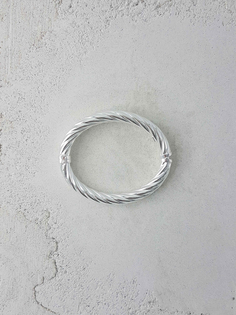 LA FRENZ BANGLE LARGE STERLING SILVER