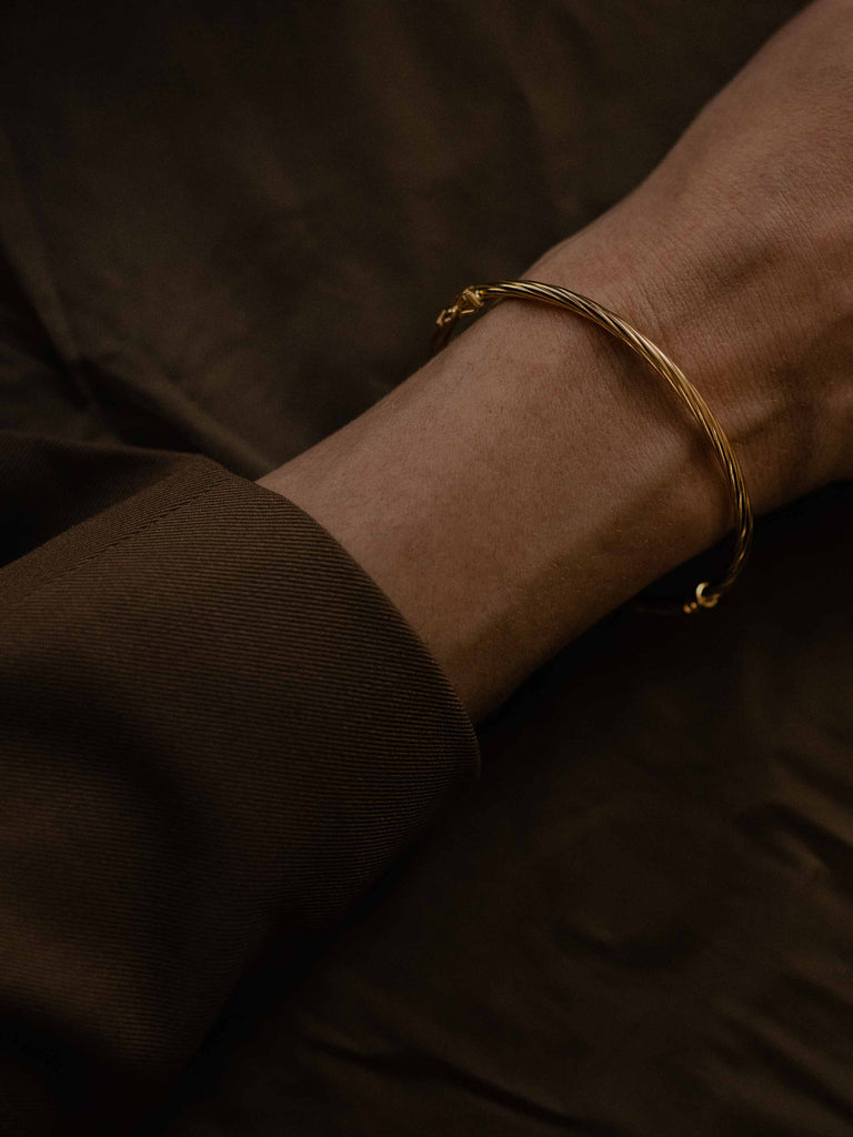 LA FRENZ BANGLE FINE 18K GOLD