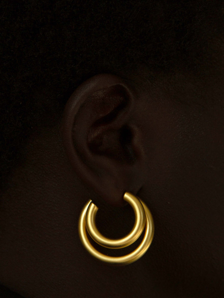 TWIN HOOPS ANTIQUE GOLD